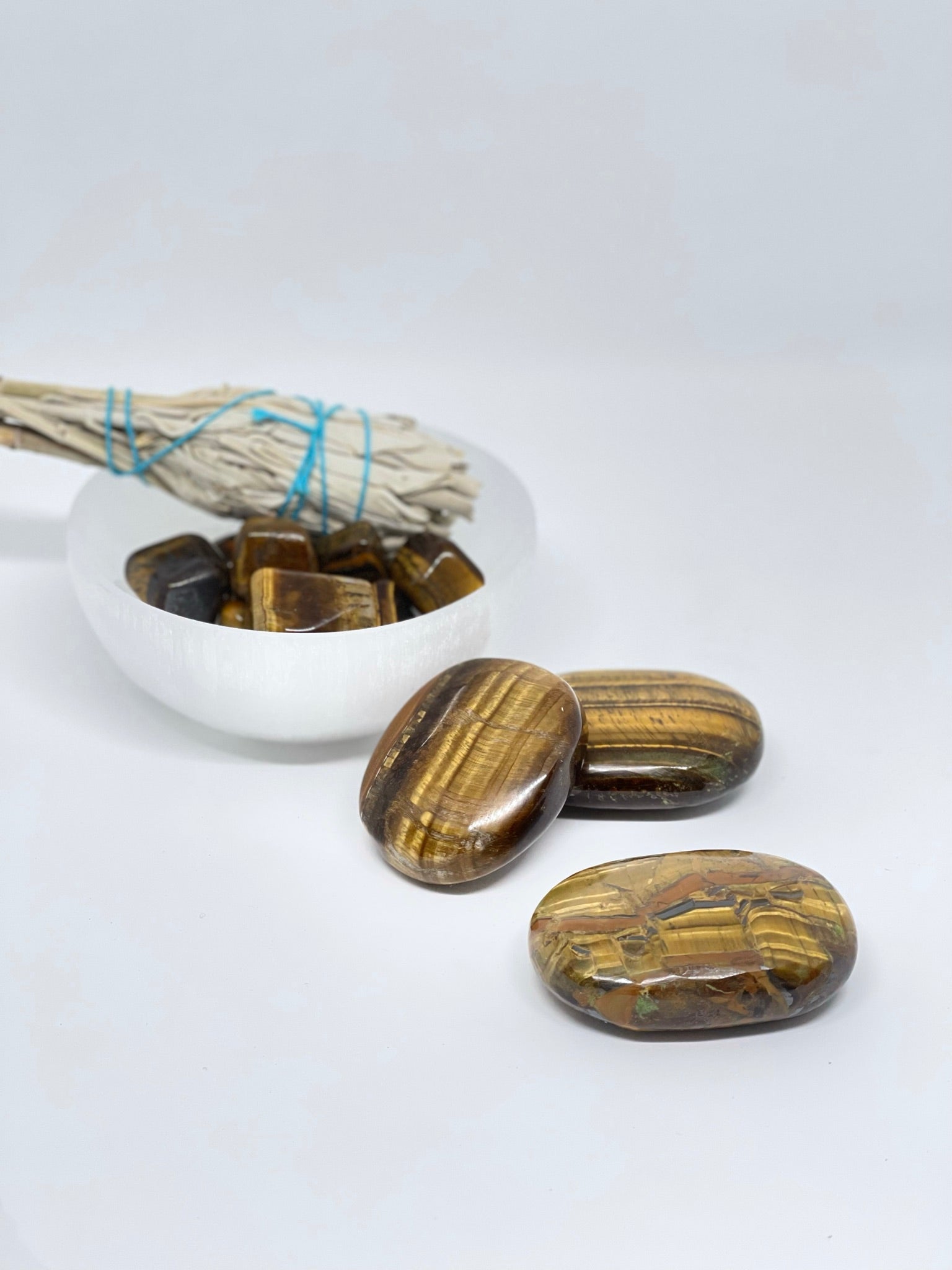 Tigers Eye Palm stone